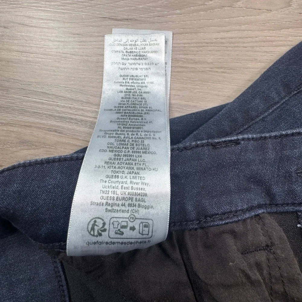 Guess Larissa Chain-Link Women‎ Dark Wash Skinny Jeans  Size 27